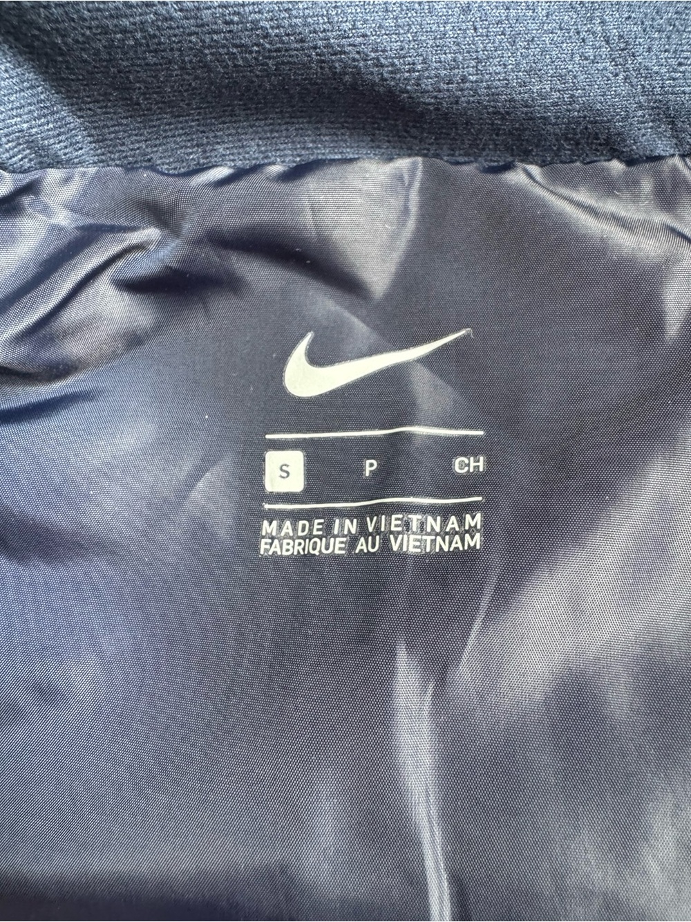 Utah State Nike Navy Quilted Puffer Vest - Picture 4 of 4